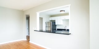 Clairemont Apartments Gallery 7