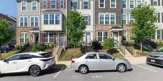 3 Bed 3.5 Bath townhome in Elkridge Crossing Gallery 1