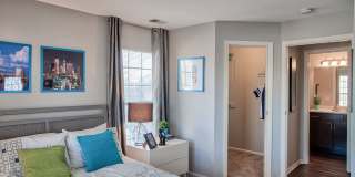 Lakeshore Apartments Gallery 44