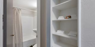 611 E 11th Avenue Gallery 13