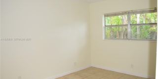 274 SW 9th St Gallery 16