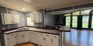 3 Bedroom / 2 Bath House On An Acre 3 Bedroom / 2 Bath House On An Acre Gallery 11