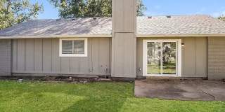 18037 Northwest 41st Place Gallery 3