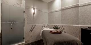 5959 Collins Ave Gallery 55