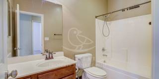 Plumas Lake Rental, Huge Living Room Plumas Lake Rental, Huge Living Room Gallery 18