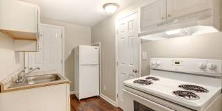 634 East Park Avenue Gallery 7