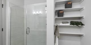 The Warren Gallery 10