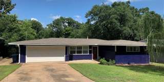 1012 S Maurice Avenue Gallery 1