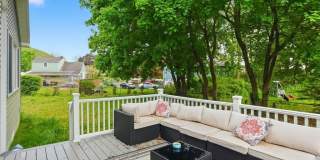 33 Howland Avenue Gallery 29