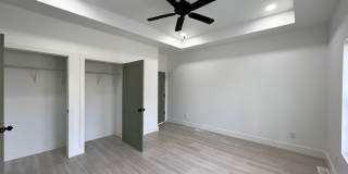 LOCATED IN HISTORIC PARKRIDGE!! Gallery 9