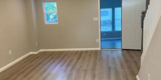 Remodeled Home - Oak Lane Gallery 11