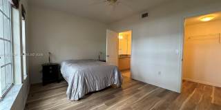 2557 Centergate Dr Gallery 21