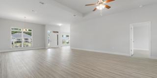 13913 Ruby Lane Gallery 13