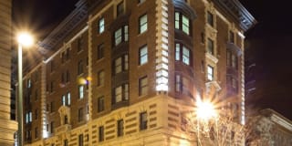 The Loraine Apartments Gallery 8