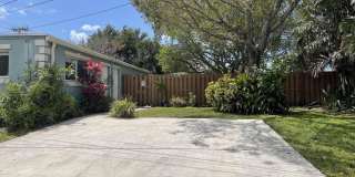 701 SE 4th Street Gallery 12