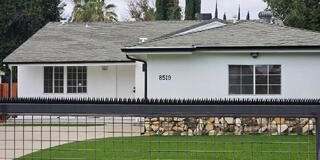 8519 Yolanda Avenue 8519 Yolanda Avenue Gallery 1