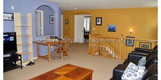 4 Bed/2.5 Bath, 2783 Sq Ft, 10328 Longwood Way Gallery 18