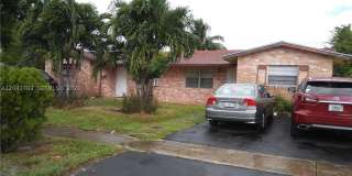 5425 NW 16th Ct Gallery 3
