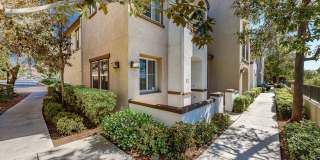 Serenity and Luxury Abound in Eastlake! Gallery 35