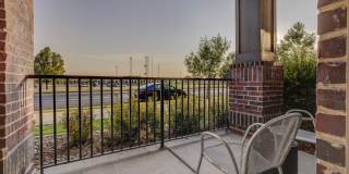 Avanti at Farmington Station Gallery 12