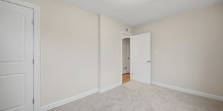 8037 Crescent Road Gallery 22