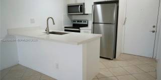 2771 Riverside Dr Gallery 1