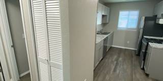 River Walk Apartments Gallery 244