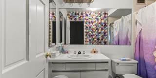 5000 Town Center Gallery 29