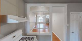 2429 Druid Hill Ave - 2 Bedroom Townhouse Gallery 5