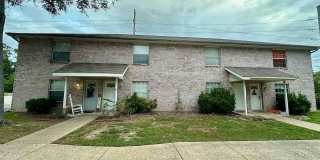 527 N Village Creek Parkway Gallery 1