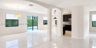 8605 NW 102nd Ct Gallery 11