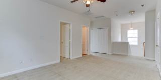 528 Normandy St Gallery 35