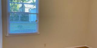 Pristine Original Westchester Home in North Kentwood Gallery 16