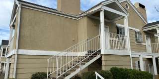 Available July 10! - 2 bed 2 bath apartment for rent! Gallery 1