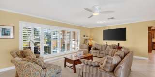 2871 NE 26th Court Gallery 10