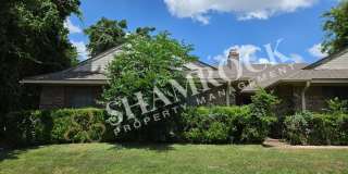 Spacious 3-Bedroom Duplex Spacious 3-Bedroom Duplex Gallery 1