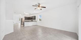 Available Now $ bedroom 2 bath home Gallery 14