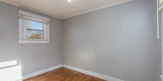 129 Broadwater AVe, UpstairsUnit B Gallery 4