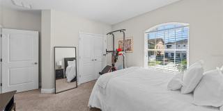 207 S MOODY Avenue Gallery 37