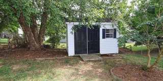 Welcome to 4820 Manteo Lane—3 BD/2.5 BA house located on a cul-de-sac street in the Farmbrook Subdivision! Gallery 6