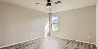 503 Hawthorn Drive Gallery 15