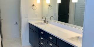 4 Bed 3.5 Bath in Edgefield Home Gallery 15