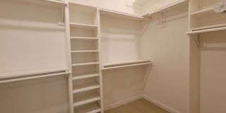 Updated Large 3 bedroom 2 bathroom home Gallery 11