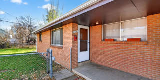 Newly Remodeled 2BR Duplex | Off Street Parking + W/D | Move-In Special Gallery 20