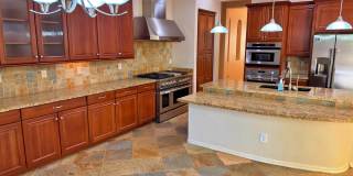 737 East Charlevoix Ave Gallery 3