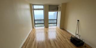 1660 N LaSalle Drive unit: 3205 Gallery 8