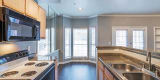 The Hamilton Apartments Gallery 17