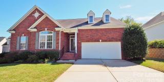 6860 Lakecrest Court Gallery 1
