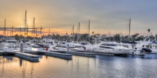WAYFARER APARTMENTS + MARINA Gallery 34