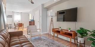 370 8th Ave Gallery 2